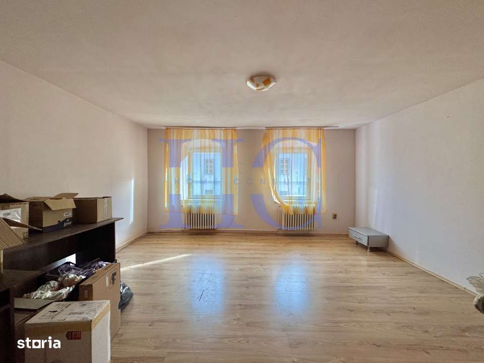 Casa 266 mp teren 800 mp - Cisnadie - locuinta sau pensiune-12