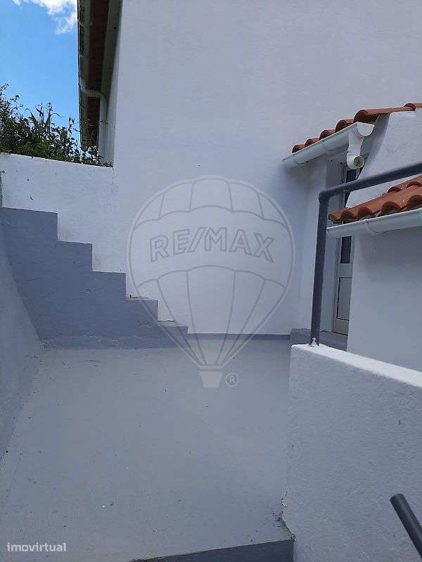 Moradia T2 para venda-10