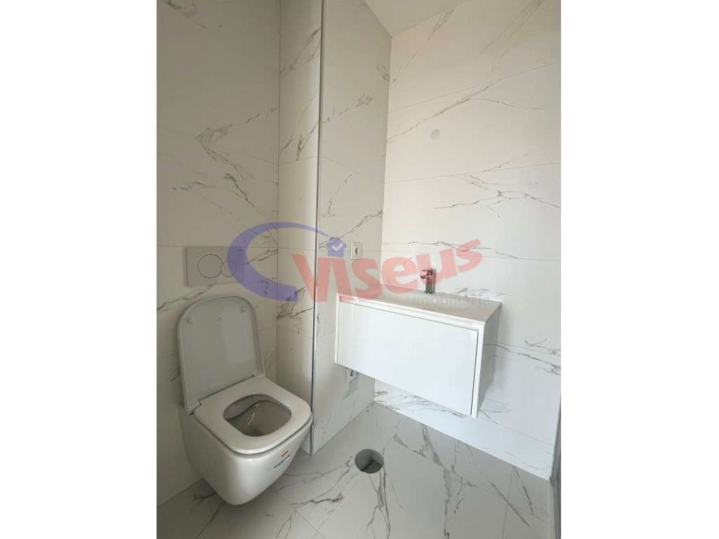 T4 Penthouse com Terraço Canidelo-28