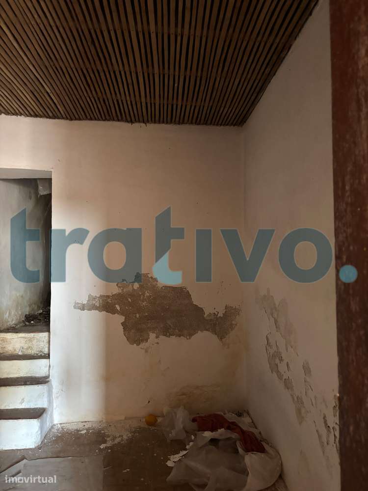 Vende-se Prédio de charme em Avis-5