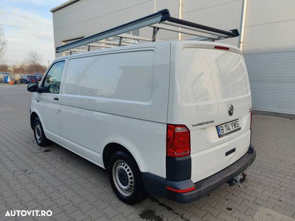 Volkswagen Transporter - 3