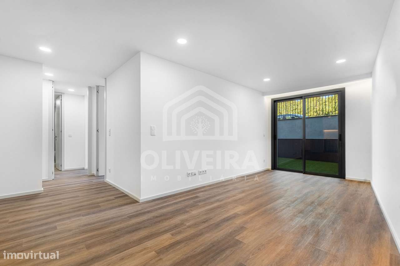 Apartamento T2 com terraço em Real-11