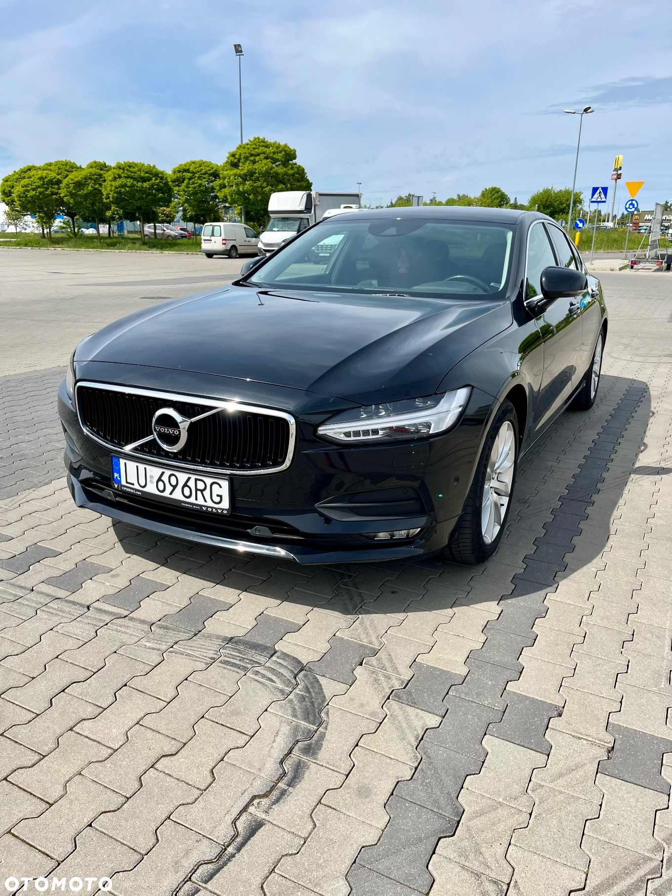 Volvo S90 D4 AWD Geartronic Momentum - 9