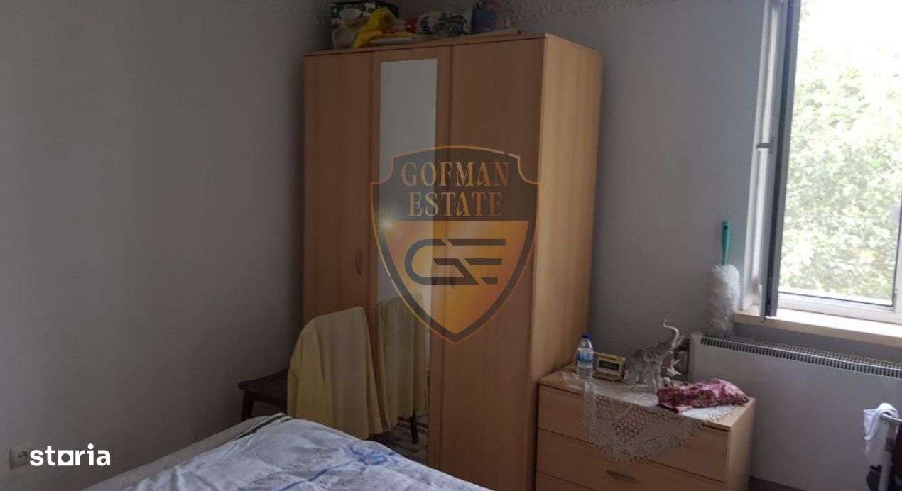 2 cam Constanta la 150m de City Mall, circular, et 3 / 4, balcon, cent - Imagine principală: 4/8