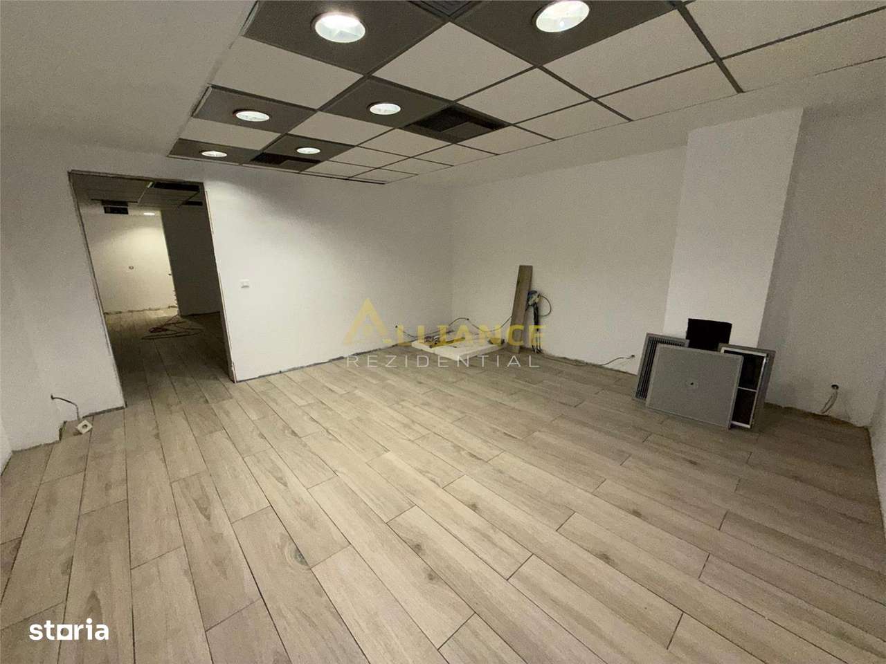 [ Marasesti - Budapesta ] [ Spatiul comercial ]-2