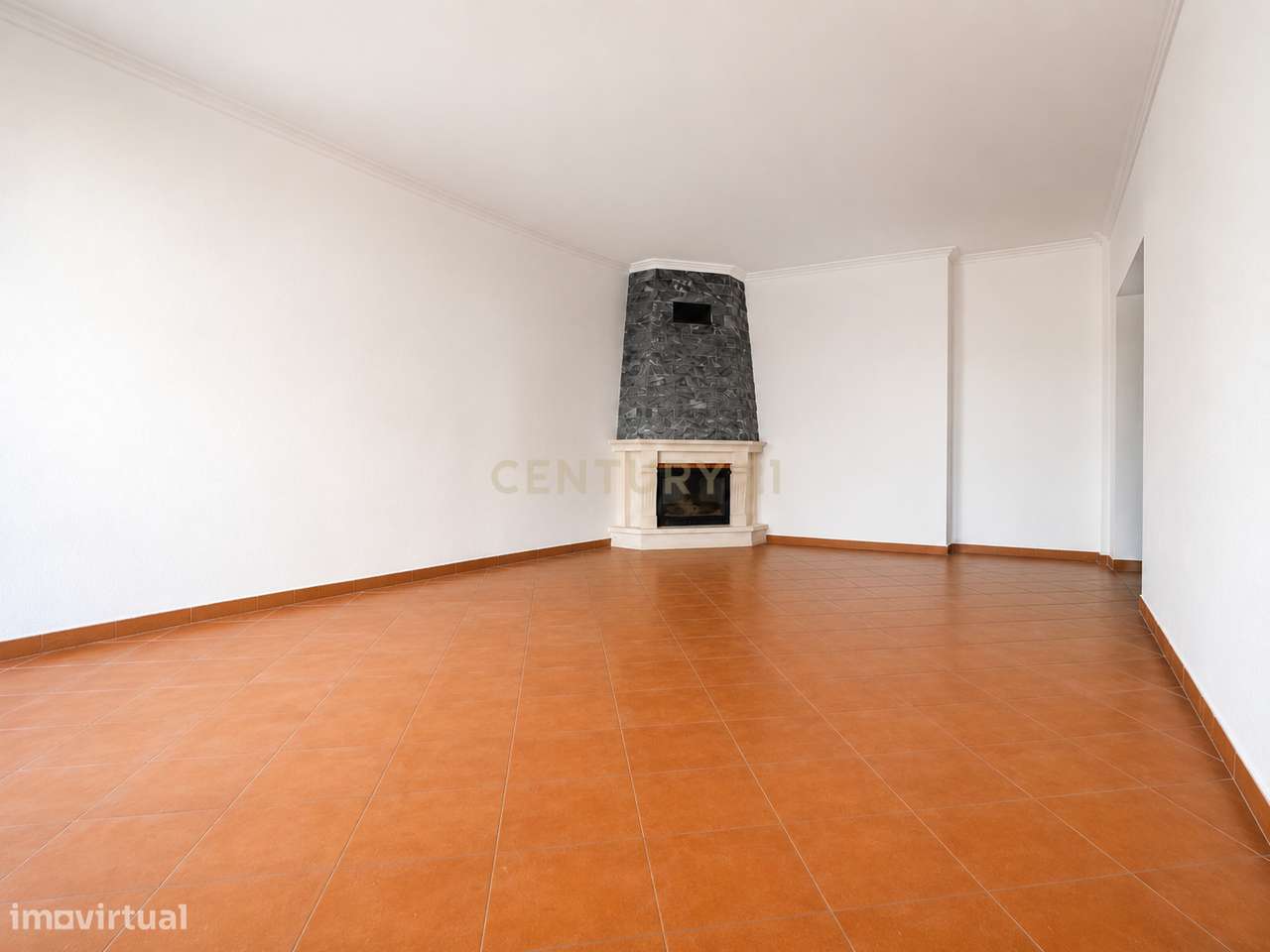 Espaçoso Apartamento T3  com Arrecadação em Pinhal Novo, Palmela-13