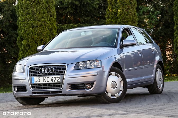 Audi A3 1.6 Attraction - 1