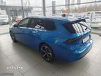 Opel Astra V 1.2 T Elegance S&S - 4