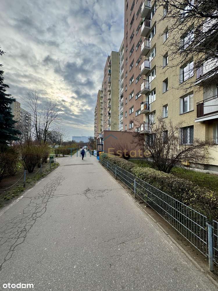 46 m2 I zadbane 2 pokoje I 200 m od stacji Kondratowicza I możliwy kre-15