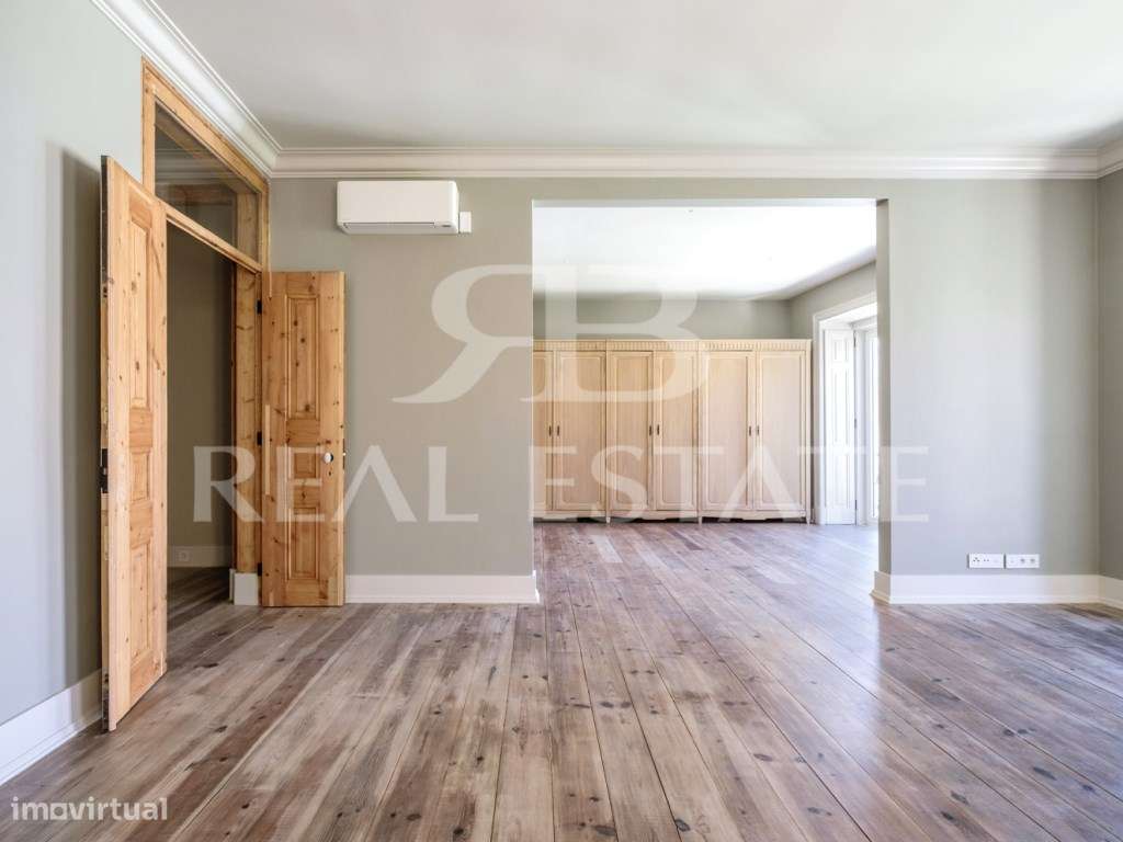 Fabuloso T3+2 com TERRAÇO + VISTA no PRINCIPE REAL - coração de Lisboa-11