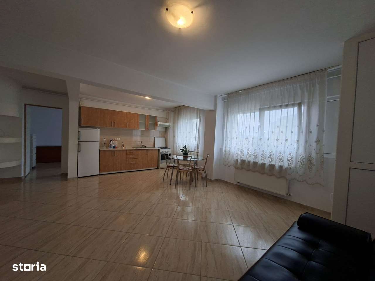 Mioritei (Carrefour) -3 cam decomandat/ 2 bai /centrala /renovat/ - Imagine principală: 5/14