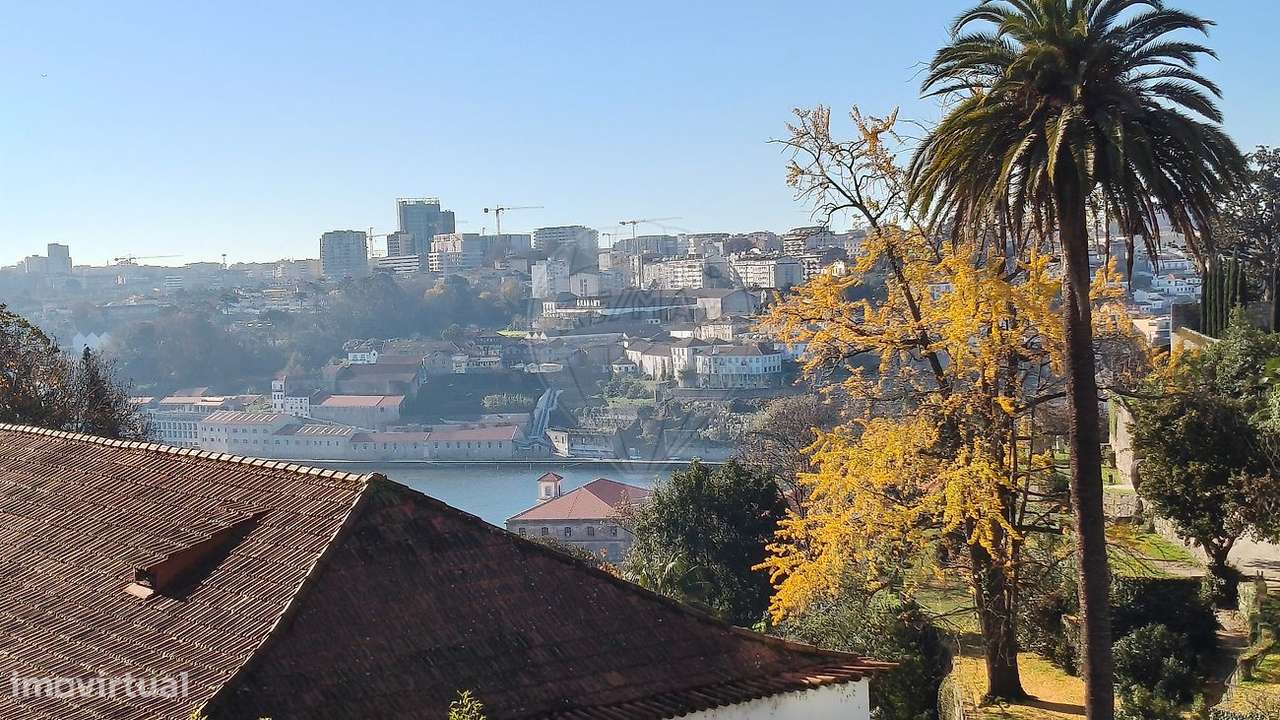 Prédio  para venda - Grande imagem: 5/28