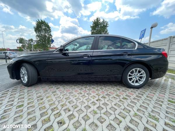 BMW Seria 3 318d - 5