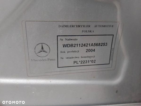 Mercedes w211 lakier C744 drzwi klapa zderzak lampa czesci - 4