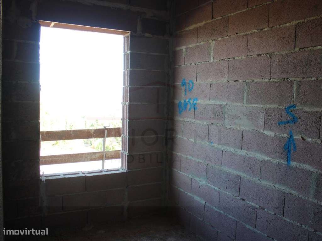 Moradias T3 em construção na urbanização Fonte Lagoa, Rio Maior-16