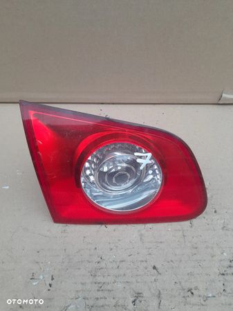 LAMPA LEWY TYŁ VW PASSAT B6 nr 3C9945093A - 1