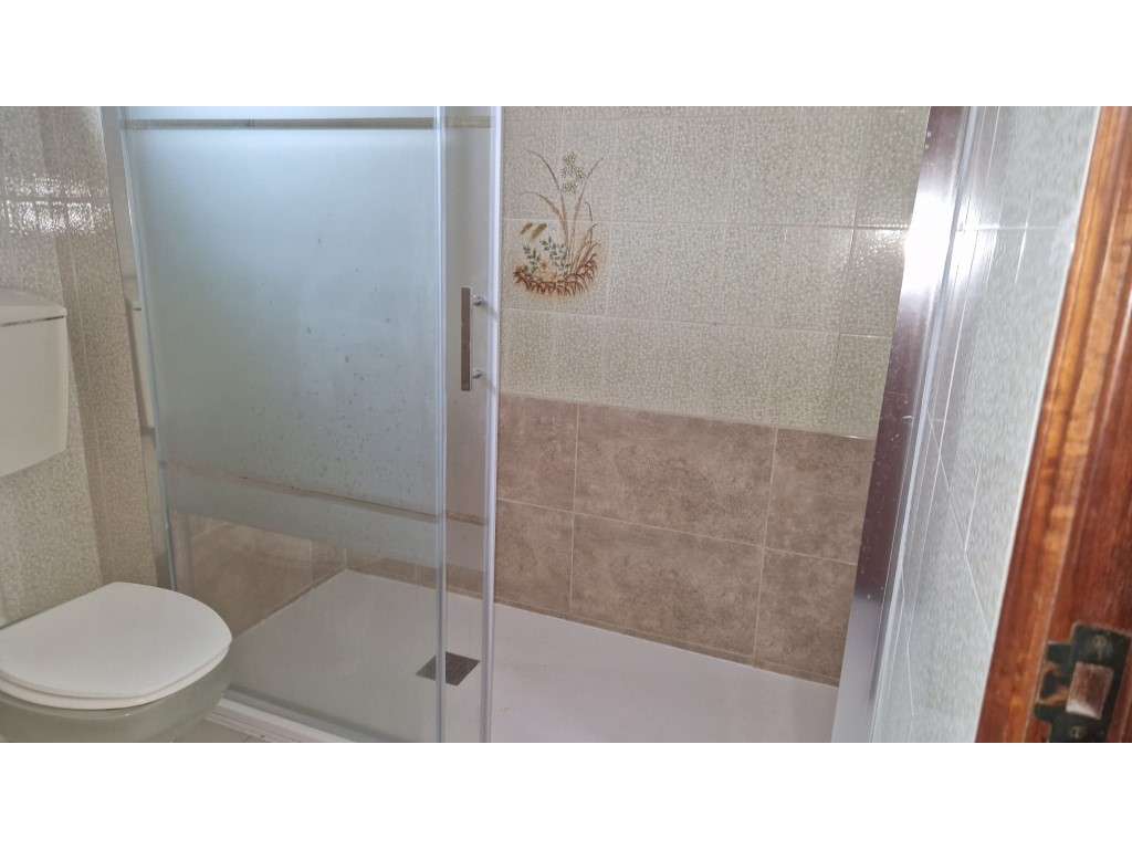 T4 - Bairro do Liceu - Excelentes Áreas-17