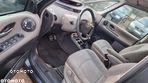 Renault Espace 2.2 dCi Privilege - 11