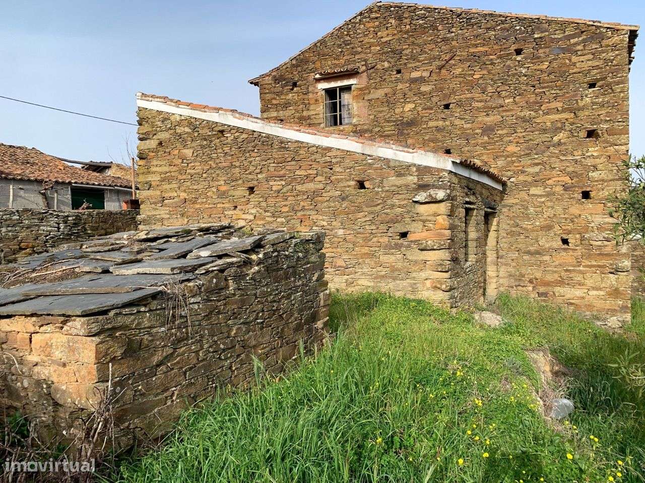 Quintinha com Casas em Xisto-13