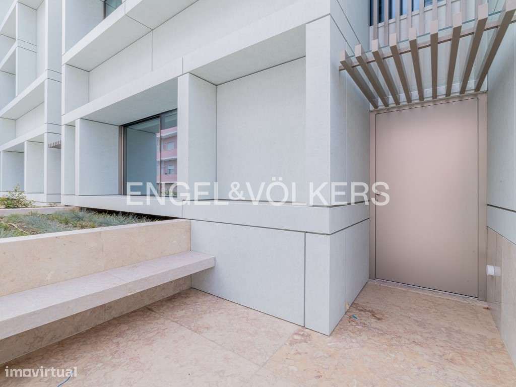 Moradia de Luxo T4 - Composição Única de Vida e Arquitetura - Grande imagem: 3/37