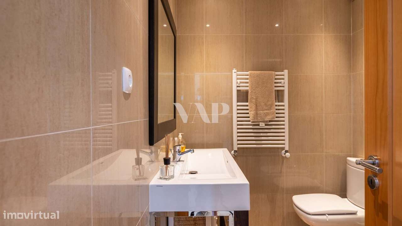 Moradia V3+2 em Condomínio Fechado com Vista Mar em Vilamoura-21