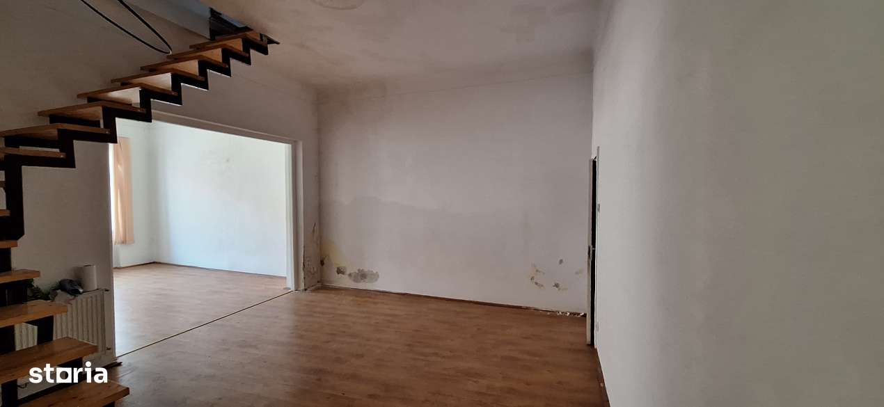 Apartament 4 camere, strada Tuberozelor - Imagine principală: 3/14