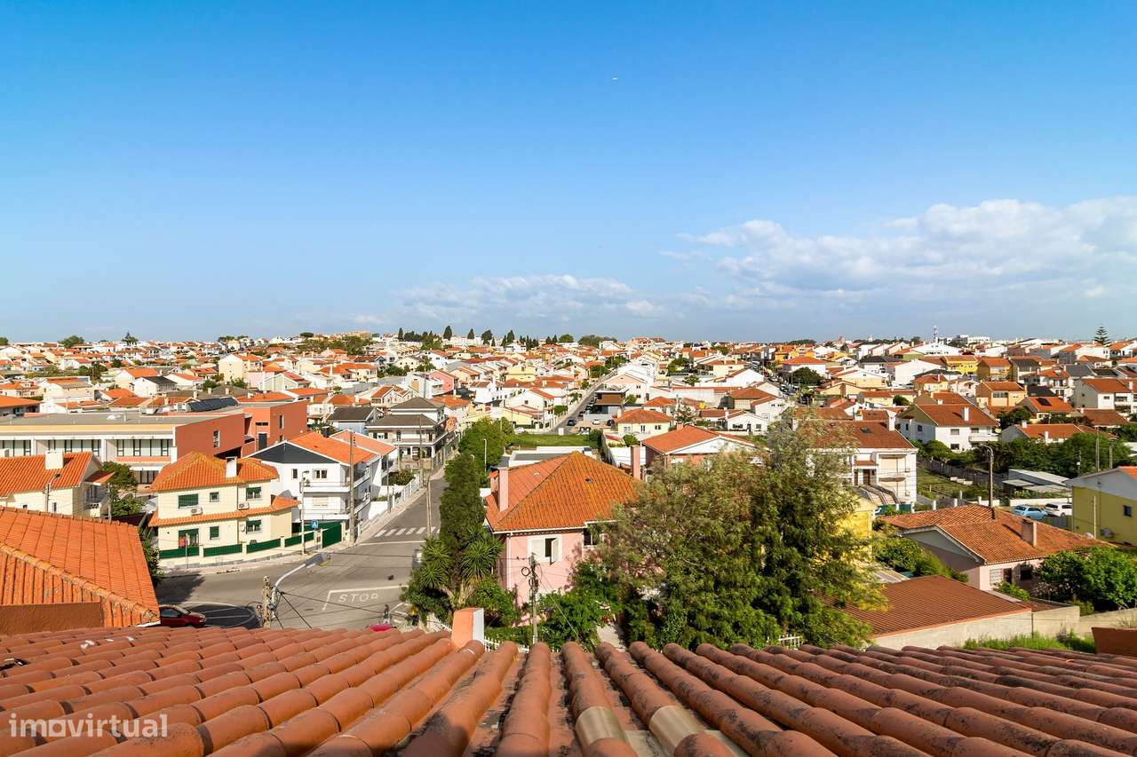 Refúgio acolhedor em São Domingos de Rana – T2+1 cheio de luz-25