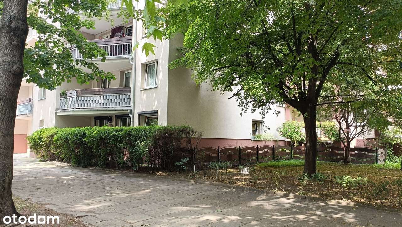 Boczna Komandorskiej, 60m2, można zrobić 3 pok., parter!-0