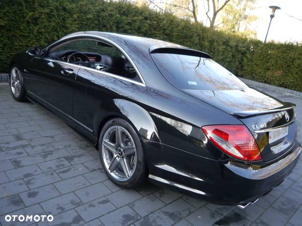 Mercedes-Benz CL 63 AMG 7G-TRONIC - 4