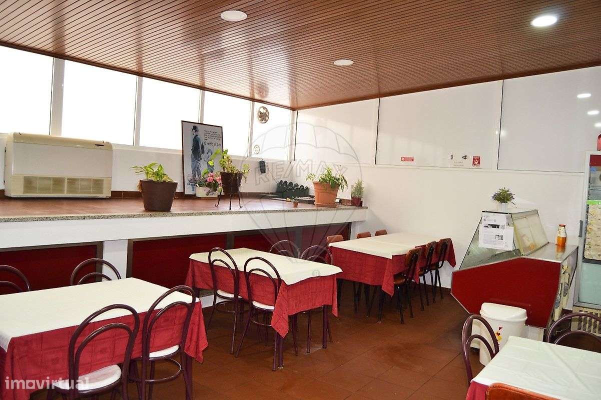 Outros - Comercial  para arrendamento - Grande imagem: 2/13