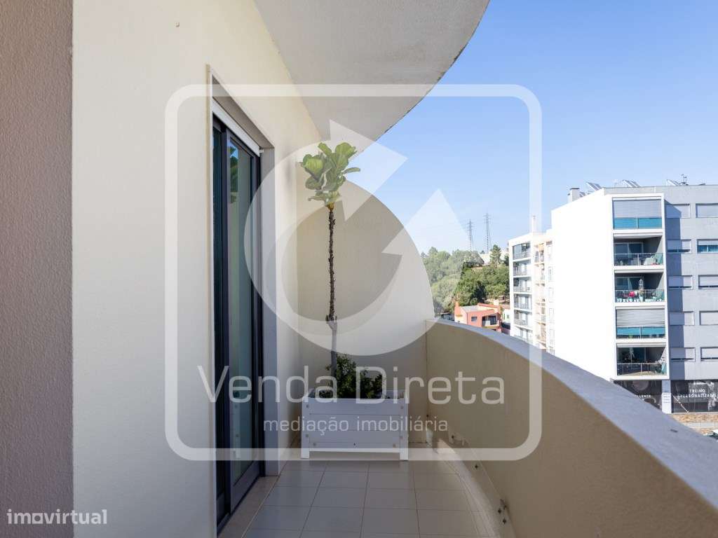 Apartamento T3 em Setúbal com box e vista para Serra da Arrábida-30