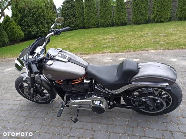 Harley-Davidson Softail Sport Glide - 16