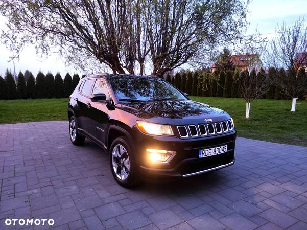 Jeep Compass - 4