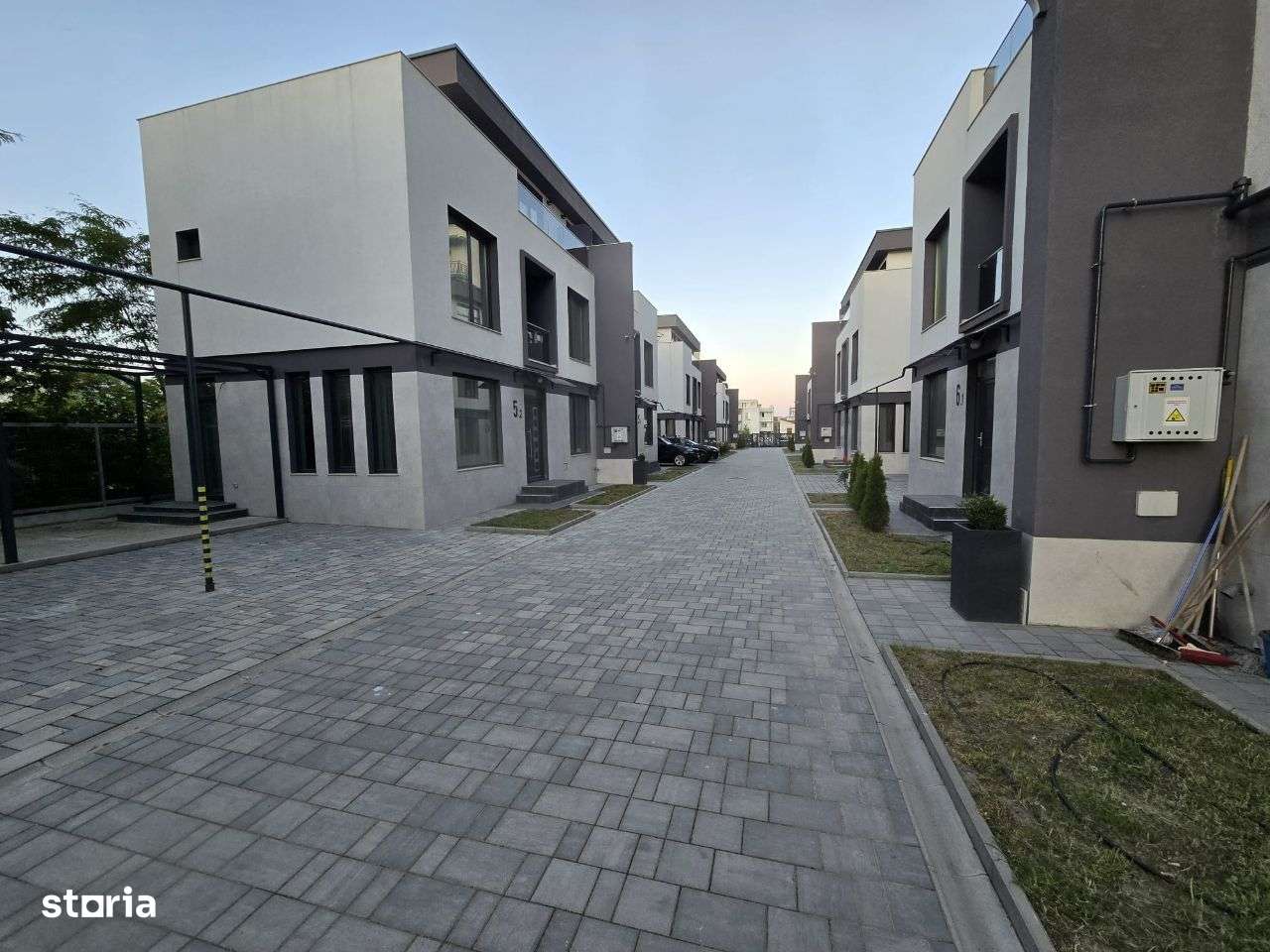 Mamaia Nord, P+2, predare la cheie, mobilat - utilat, TVA inclus-3