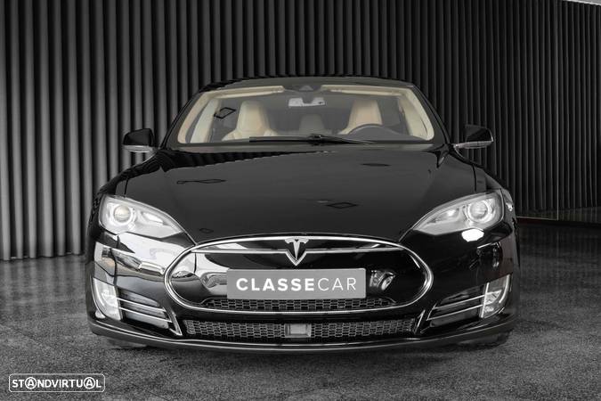 Tesla Model S P85D - 5