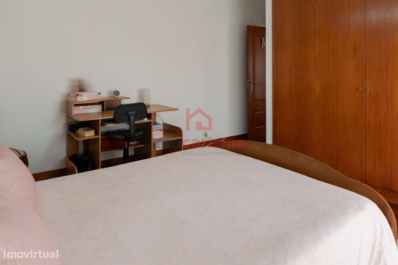 Moradia T4 em Guardizela, Guimarães-15