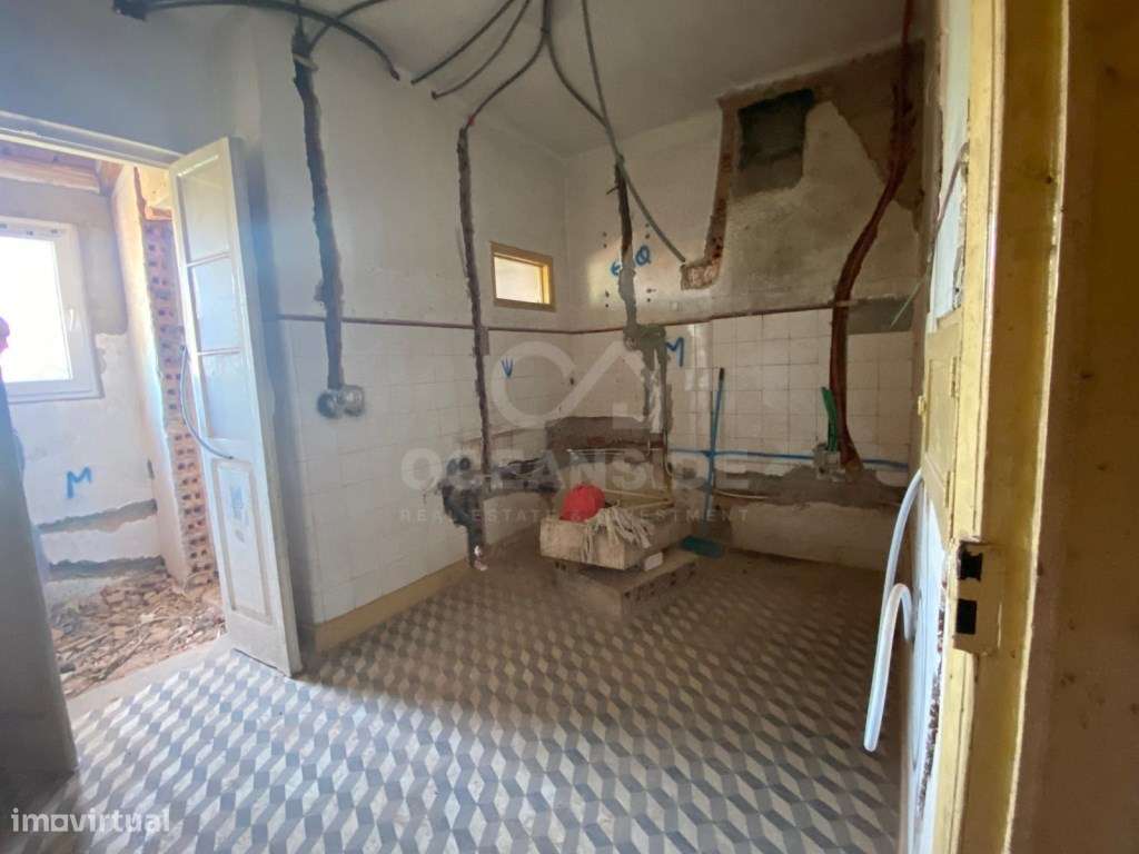 Apartamento T2 com 75m2 em Castelo Branco-9