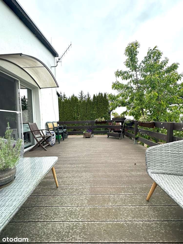 Dom przy jeziorze, Bytyń!-5