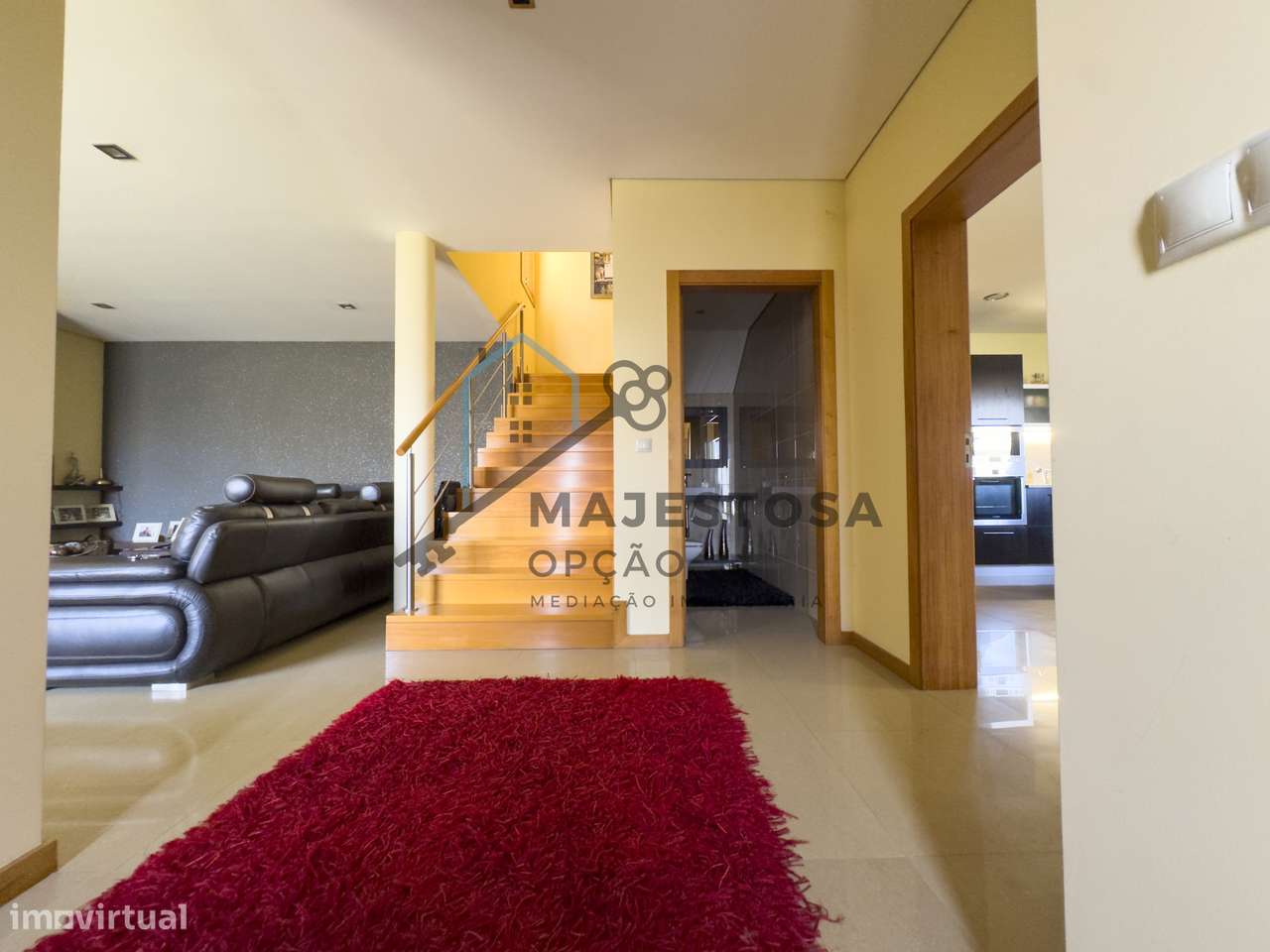 Moradia Isolada com Jardim —Abelheira, Viana do Castelo-5
