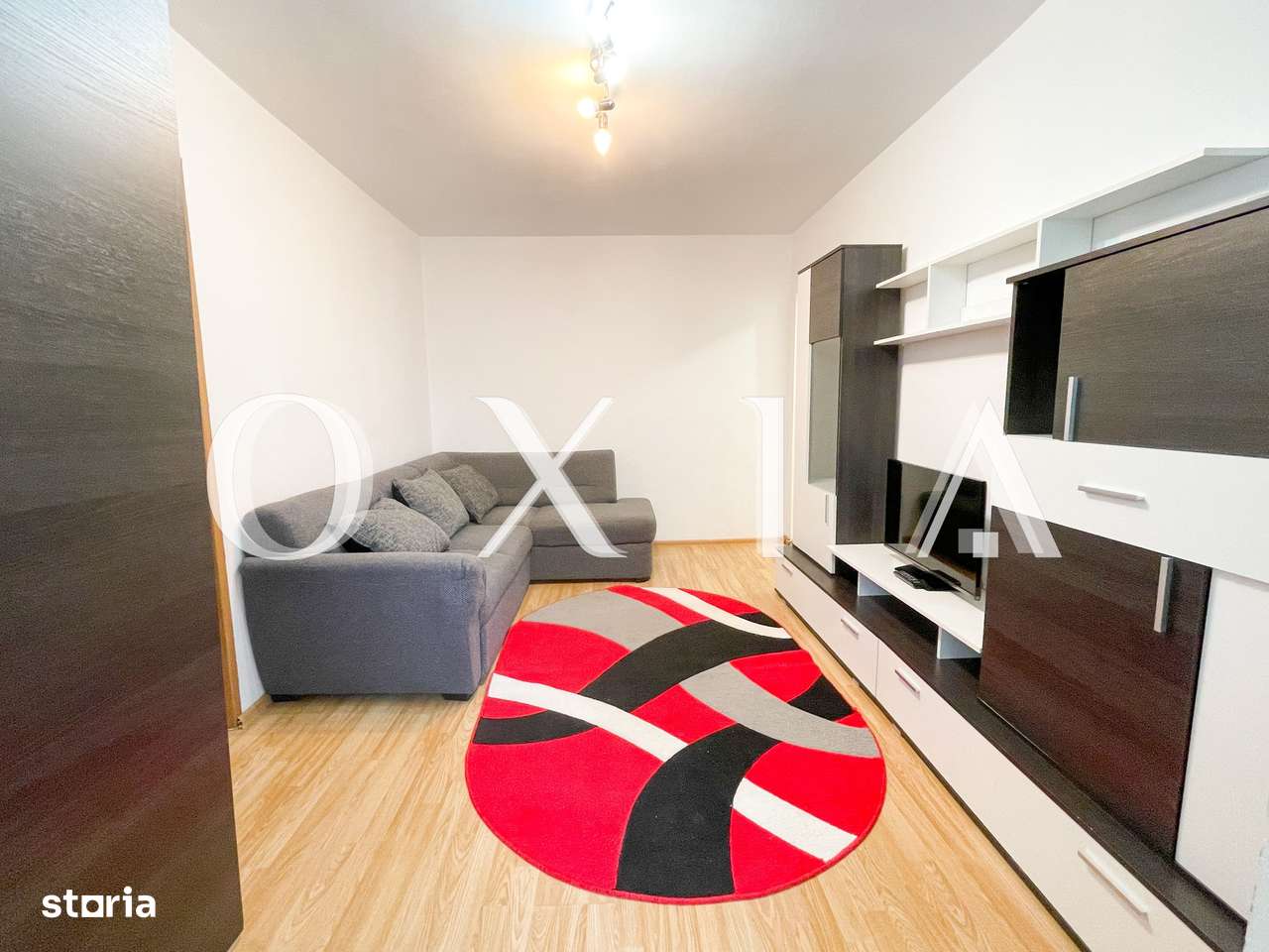 OX682 Zona Dacia, Etaj Intermediar, Mobilat si Utilat-0