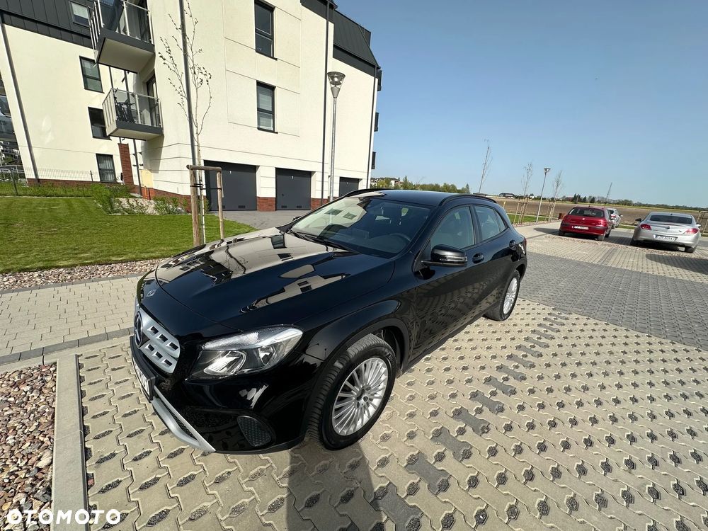 Mercedes - Benz GLA