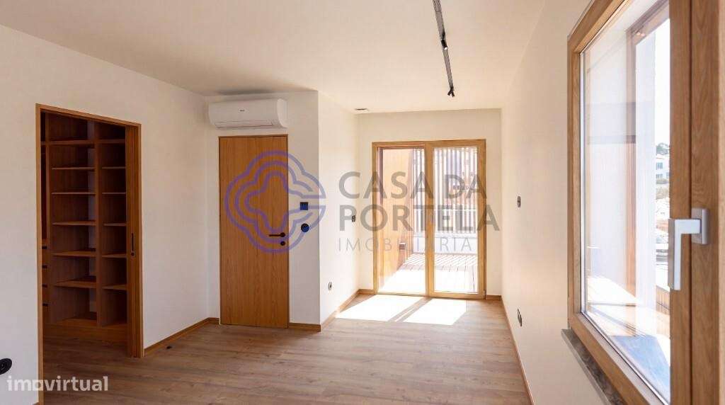 Moradia T4 com3 suites isolada-42