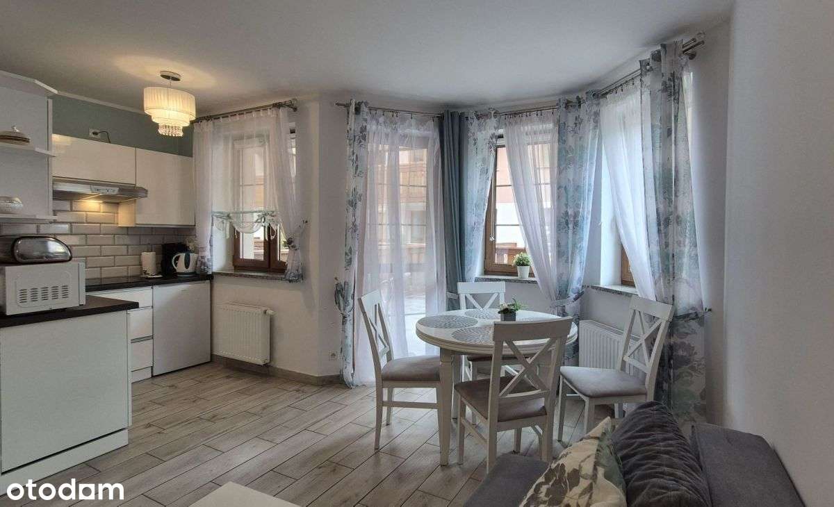 Mieszkanie na sprzedaż-8