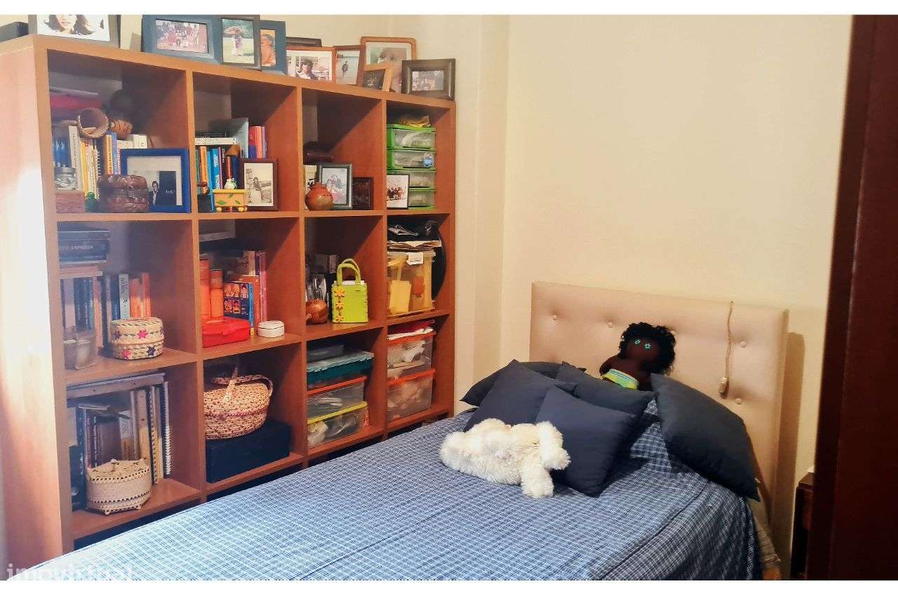 Coimbra T3 desafogado com garagem-21