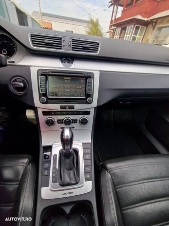 Volkswagen Passat CC 2.0 TDI DSG 4Motion BMT - 7