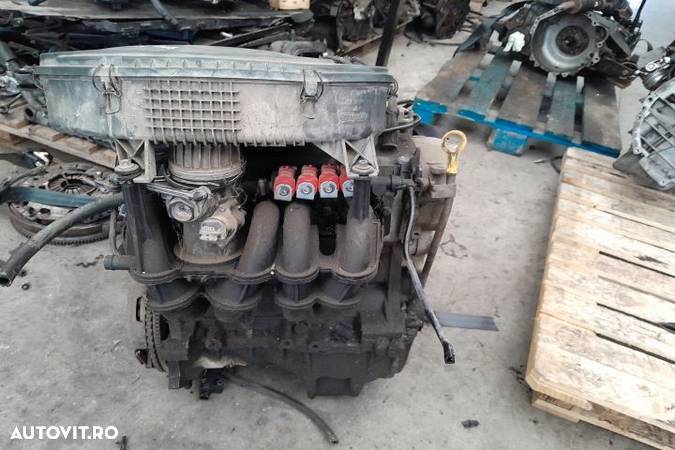 Motor fara anexe 1.6 BENZINA TIP MOTOR K7M Dacia Logan 1  [din 2004 pana  2008] Sedan 1.6 MT (87 hp - 14