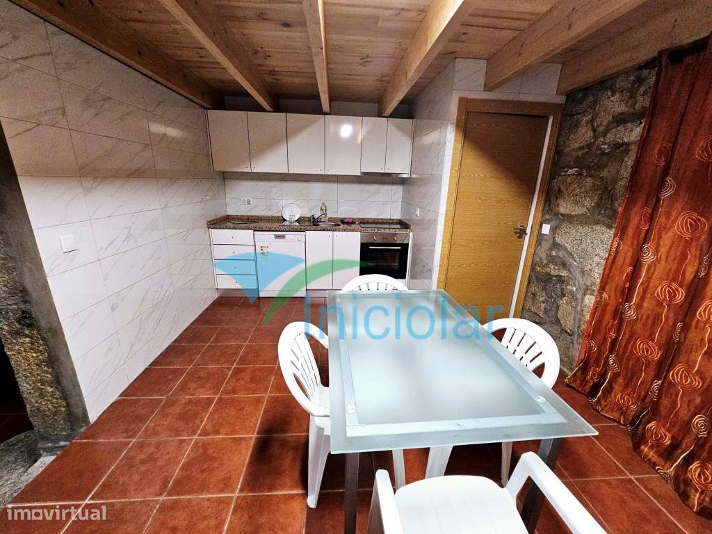 Quarto Junto ao Estádio do Dragão - Grande imagem: 5/10