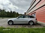 BMW Seria 3 320d DPF Touring - 5