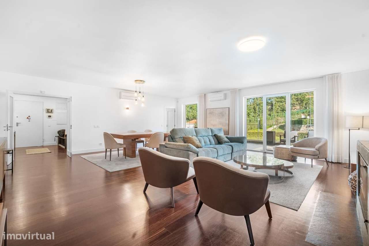 Apartamento T5 + 1 com piscina, Bairro da Martinha, Cascais-5