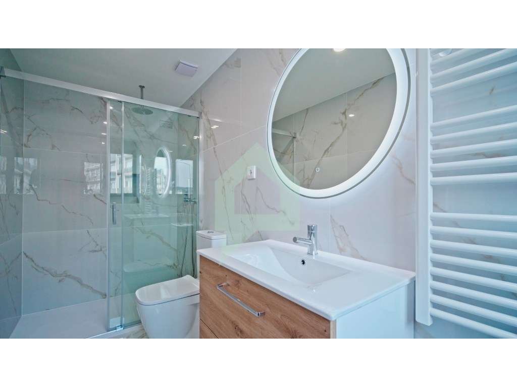 Moradia totalmente remodelada, com 3 quartos, na cidade de Barcelos.-31